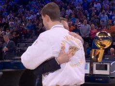 ŠAMPIONSKI PRSTEN BLJEŠTI NA RUCI NIKOLE TOPIĆA! Zlato, dijamanti, plavi safir i 800 dragulja! Vredi čitavo bogatstvo! Oklahoma - Hjuston, Šej Gildžes-Aleksander