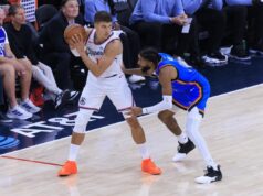 DA LI JE TRENER KLIPERSA ZADOLJAN BOGDANOVOM PARTIJOM PROTIV OKLAHOME? Srbin konačno dobio priliku i iskoristio je, a evo šta kaže Tajron Lu! Bogdan Bogdanović na meču Los Anđeles Klipers - Oklahoma Siti Tander