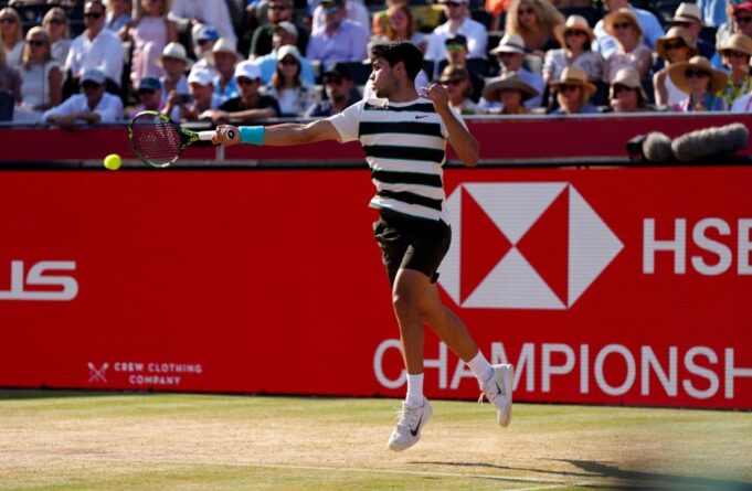 KARLITOS GRABI KA NOVOM TROFEJU: Alkaras u polufinalu londonskog Kvinsa