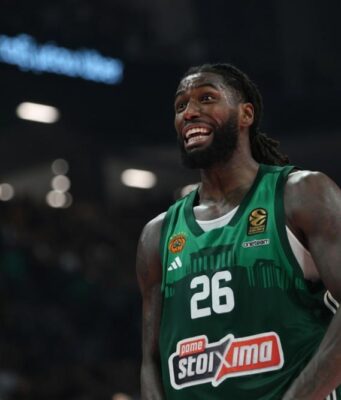 DELIJE NAPRAVILE VRUĆ DOČEK ZA LESORA: Centar Panatinaikosa neočekivano reagovao PeOVN90J