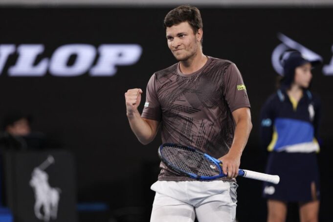 PRVE REČI KECMANOVIĆA POSLE TITULE: Osećaj je neverovatan, ponosan sam na sebe