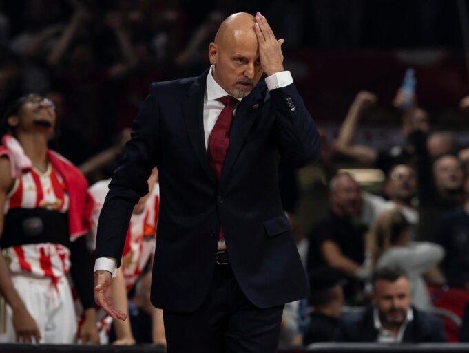 Detalj sa utakmice Makabi - Olimpijakos u Pioniru