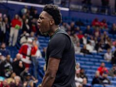 TRIPL-DABL FANTASTIČNOG RUKIJA PELIKANSA! Derik Kvin je novo NBA čudo: Impresivne brojke 13. pika na draftu u porazu od Sparsa! (FOTO) Minesota - Finiks