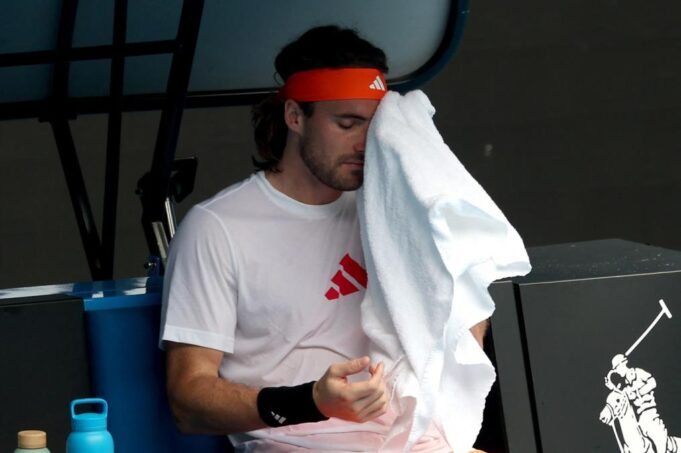 TENISKI ASOVI PROGOVORILI O PROBLEMIMA SA POVREDAMA! Cicipas: Kada sam video u kakvo stanje sam dospeo - rezultati su postali nebitni!
