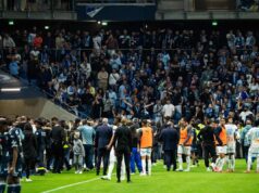 HAOS U FRANCUSKOJ! NAVIJAČI SLAVILI GOL NA TRIBINI PROTIVNIKA: Utakmica prekinuta, uplašeni ljudi bežali na teren OJqw6Mg8