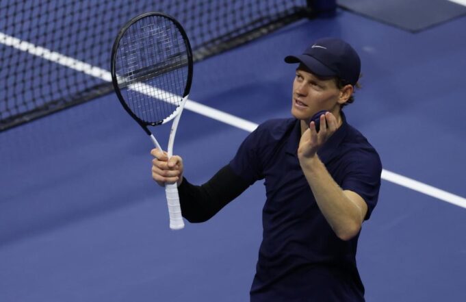 OVAJ ČOVEK JE PROSTO NEZAUSTAVLJIV! Italijanska mašina uteruje strah u kosti - dva koraka ga dele od odbrane titule na US openu!