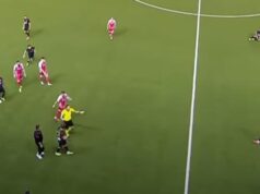 SKANDAL! HULIGANI POGODILI NAJBOLJEG SRPSKOG SUDIJU U GLAVU: On momentalno prekinuo utakmicu, pa usledila šok objava zvaničnog sajta Super lige Srbije! VlG6Wz18