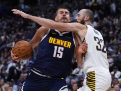 OVAKO NEŠTO MOŽE SAMO NIKOLA JOKIĆ! Totalna dominacija magičnog Srbina: Asistira kao da ima oči na leđima, pogađa iz nemogućih pozicija… Uživajte! (FOTO) Nikola Jokić.jpg
