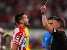 KONTROVERZNI SUDIJA ERNANDEZ ZALUTAO NA UTAKMICU: Spasavao ga VAR, igrači mu se valjali po terenu, napravio je totalni haos od meča! I, nije mu prvi put! CZ.jpg