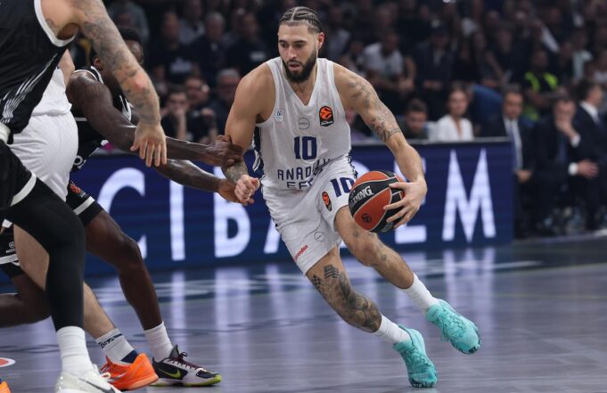 KK Dubai, Aleksa Avramović, Filip Petrušev