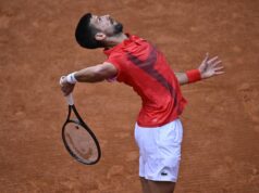 NOVAK SAOPŠTIO ZABRINJAVAJUĆE VESTI Đoković otkrio šta se dešavalo tokom meča: U bolnici je… NOVAK SAOPŠTIO ZABRINJAVAJUĆE VESTI Đoković otkrio šta se dešavalo tokom meča: U bolnici je...
