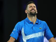 MUŠKARAC ZAPROSIO NOVAKA, ĐOKOVIĆEV ODGOVOR SE PREPRIČAVA: „Izvini, druže… On i ja idemo kasnije u četvrti set“ reA50G5e