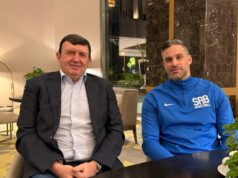 KOŠARKAŠI SRBIJE DOPUTOVALI U ISTANBUL: Ambasador Srbije poželeo im sreću u meču sa Turskom Košarkaška reprezentacija Srbije