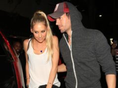 FOTOGRAFIJA SLAVNE TENISERKE UZNEMIRILA FANOVE! Bila je san svakog muškarca – boginja belog sporta: Udala se za najboljeg frajera i rodila mu troje dece FOTOGRAFIJA SLAVNE TENISERKE UZNEMIRILA FANOVE! Bila je san svakog muškarca - boginja belog sporta: Udala se za najboljeg frajera i rodila mu troje dece