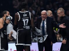 BONGA SE IPAK VRAĆA U BEOGRAD! Košarkaš Partizana napustio reprezentaciju pre utakmice Željko Obradović i košarkaši Partizana