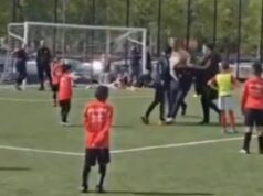EPILOG DIVLJAČKOG POTEZA U HOLANDIJI! Trener nokautirao sudiju naočigled dece! Ono što je usledilo je lekcija svima za sva vremena! (FOTO) 38V7zpkl