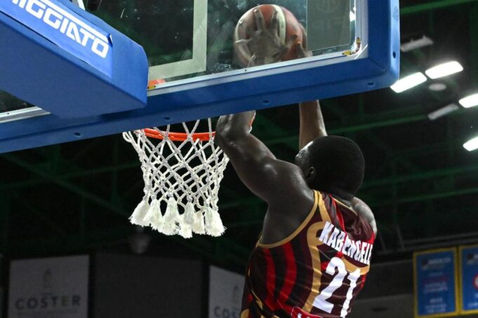 NESUDJENO-POJACANJE-CRVENO-BELIH-NA-KORAK-OD-BOMBASTICNOG-TRANSFERA-Nisu-mu.jpg 5lDO4rW8