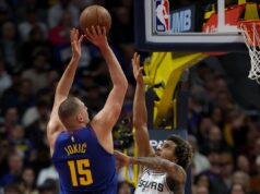 Ovako je Denver poražen od San Antonija: Pogledajte najzanimljivije detalje sa meča Nagetsa i Sparsa (FOTO) Nikola Jokić na meču Denver - San Antonio