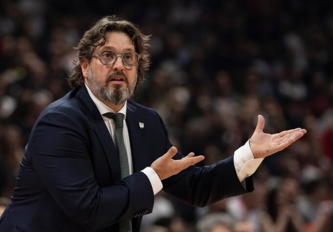 PLEJMEJKER PARTIZANA DOLAZI KOD TRINKIJERIJA? Ovo se Grobarima neće dopasti - isplivali detalji, PAOK želi baš njega da angažuje!