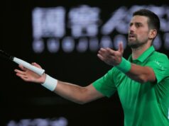 ĐOKOVIĆ SE IZVINIO SKUPLJAČICI LOPTICA POSLE INCIDENTA! Novak priznao grešku zbog koje su mogli da ga diskvalifikuju: Nepotrebno, imao sam sreće… ĐOKOVIĆ SE IZVINIO SKUPLJAČICI LOPTICA POSLE INCIDENTA! Novak priznao grešku zbog koje su mogli da ga diskvalifikuju: Nepotrebno, imao sam sreće...