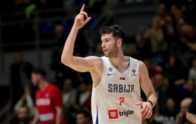 Dvejn Vašington na meču Partizan Real