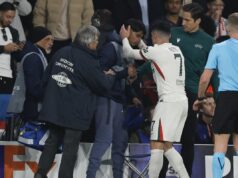 UEFA REAGOVALA ZBOG SKANDALOZNOG POTEZA POZNATOG FUDBALERA! Nasrnuo na dečaka koji skuplja lopte, napravio HAOS u Ligi šampiona, a evo kakva ga kazna čeka! Pedro Neto