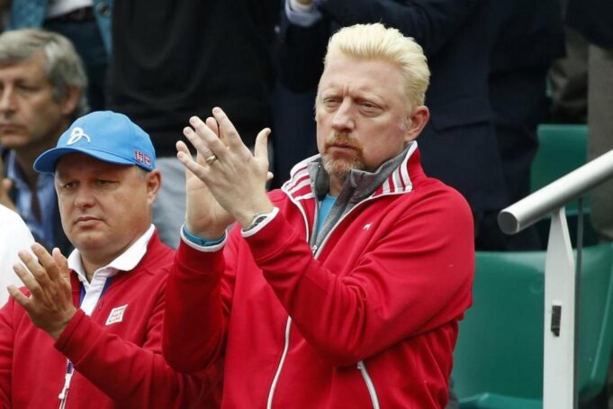 NADMAŠIO SLAVNOG SUNARODNIKA: Nemac Engel najmlađi četvrtfinalista na travi još od Borisa Bekera