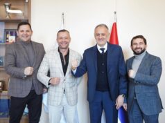 POVODOM ORGANIZACIJE SVETSKOG PRVENSTVA ZA BOKSERKE: Vrh Bokserskog saveza Srbije u gostima kod ministra sporta Zorana Gajića 3eMYZYOe