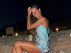 ANA KRIJE NEŠTO VEĆ MESECIMA: Šta je to Ivanovićeva radila u Parizu ovog vikenda – i, još bitnije, SA KIM? (FOTO) FOTKE ANE IVANOVIĆ NAKON TUŠIRANJA SRUŠILE INTERNET! Bivša teniserka raspametila pratioce! (FOTO)