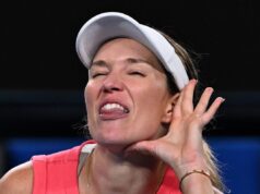 SKANDALOZNO PONAŠANJE AMERIČKE TENISERKE! Pobedila, pa na sramotan način provocirala publiku! Pokazivala zadnjicu i ućutkivala ih, snimak obišao planetu (FOTO) VJYYgNMJ