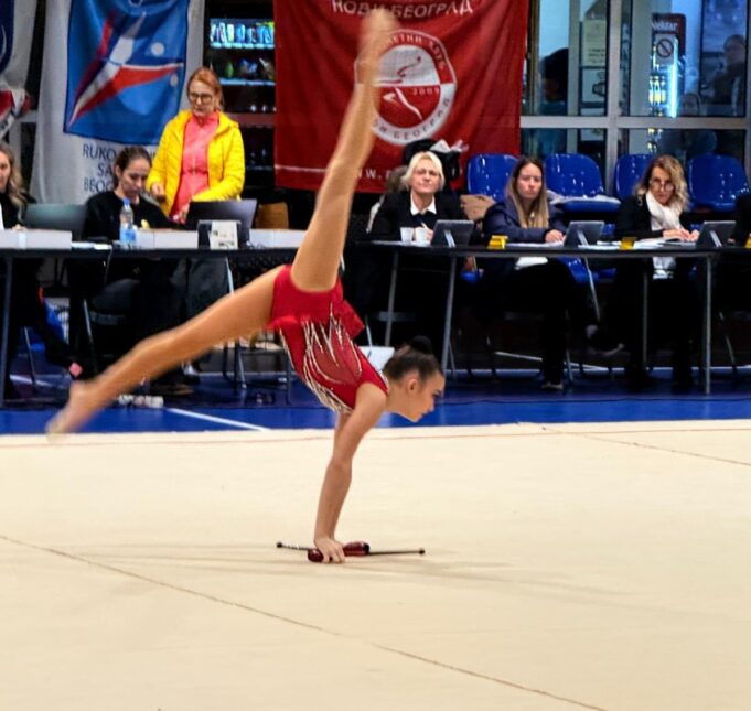 Palilula kup 2025- Mila Lukic u sredini, Dunja Savic levo, Bojana Stankovic desno, iz GD Palilula(2).jpg