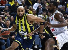 FENERBAHČE UPISAO DEVETU UZASTOPNU POBEDU PRED ZVEZDU: Jasičevičijusova mašina melje sve pred sobom, Monako novim porazom ugrozio doigravanje E8gZP5ke