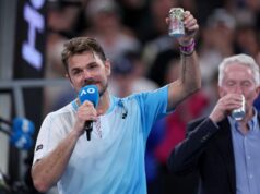 VAVRINKA ODRŽAO POSLEDNJU KONFERENCIJU NA AUSTRALIJAN OPENU! Emotivan oproštaj šampiona: Nasred terena otvorio pivo, pa podelio utiske sa novinarima! VAVRINKA ODRŽAO POSLEDNJU KONFERENCIJU NA AUSTRALIJAN OPENU! Emotivan oproštaj šampiona: Nasred terena otvorio pivo, pa podelio utiske sa novinarima!
