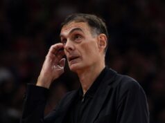 NEOBIČNA KONFERENCIJA JORGOSA BARCOKASA! Trener Olimpijakosa pričao o utakmici Partizana nakon što je njegov tim je razbio Virtus Nebojša Čović.jpg