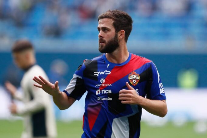 Miralem-Pjanic-UEFA-FIFA-SportArenars.jpg jJd6mpa8