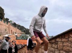 Novak Đoković trenira u Monte Karlu Novak Đoković trenira u Monte Karlu
