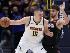 Bejbi Jokić preti pravom | SportArena.rs Meow9bme