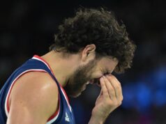 JOŠ NIJE NI STIGAO U HAPOEL – MICIĆ BRZO ODLAZI: Srpski plej nikako da se skrasi! Glb07b7e