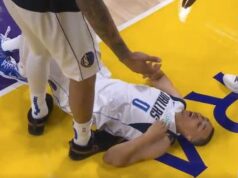 Lebron „nokautirao“ Egzuma | SportArena.rs dJ2DkBr8