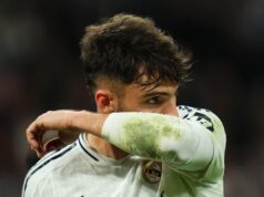 Raul Asensio na udaru navijača Vlkkb6vl