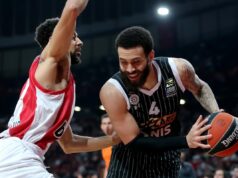 Dvejn Vašington pred Partizan – Efes jJd6Zmz8