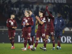 Torino pobedio Đenovu u Seriji A Antonio Konte i Lautaro Martinez sukob na meču Napoli Inter