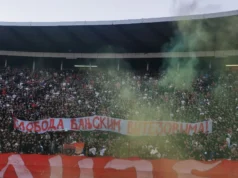 Delije poslale poruku za osuđene u slučaju Banjska: Ovo su napisali na 179. večitom derbiju Delije poslale poruku za osuđene u slučaju Banjska: Ovo su napisali na 179. večitom derbiju