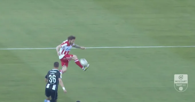 Katai pokazao magiju, pa omogućio Erakoviću najlakši gol u karijeri: Ovako je Zvezda povela na večitom derbiju