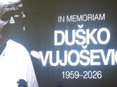 Ko je Drugarica Žuta koja se, pored porodice, nalazi na posmrtnici za Duška Vujoševića? Ko je Drugarica Žuta koja se, pored porodice, nalazi na posmrtnici za Duška Vujoševića?