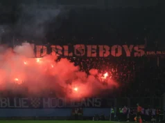 Haos pred finale Kupa: „Armada“ dočekala „Bojse“, policija razdvajala suzavcem Haos pred finale Kupa: "Armada" dočekala "Bojse", policija razdvajala suzavcem