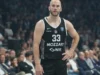 I on se šokirao kad je čuo da mu Grobari skandiraju: Nije dao ni poen, a cela Arena je grmela uz njegovo ime! I on se šokirao kad je čuo da mu Grobari skandiraju: Nije dao ni poen, a cela Arena je grmela uz njegovo ime!
