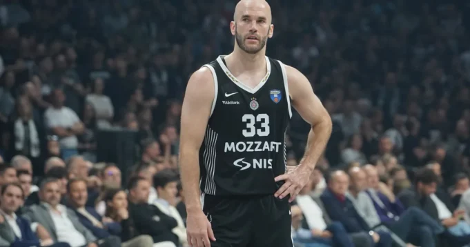 I-on-se-sokirao-kad-je-cuo-da-mu-Grobari.webp I on se šokirao kad je čuo da mu Grobari skandiraju: Nije dao ni poen, a cela Arena je grmela uz njegovo ime!