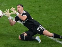 Neverovatno: Golman Aston Vile slomio prst pred finale Lige Evrope, pa briljirao na golu Neverovatno: Golman Aston Vile slomio prst pred finale Lige Evrope, pa briljirao na golu