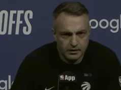 Srbin začudio Amere posle trojke za pobedu i velike pobede u NBA plej-ofu: „Slava Bogu, smešan sam?“ Srbin začudio Amere posle trojke za pobedu i velike pobede u NBA plej-ofu: "Slava Bogu, smešan sam?"